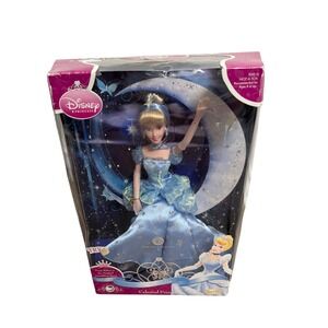 Disney Princess Cinderella Celestial Princess Porcelain Doll NEW in Box 2009